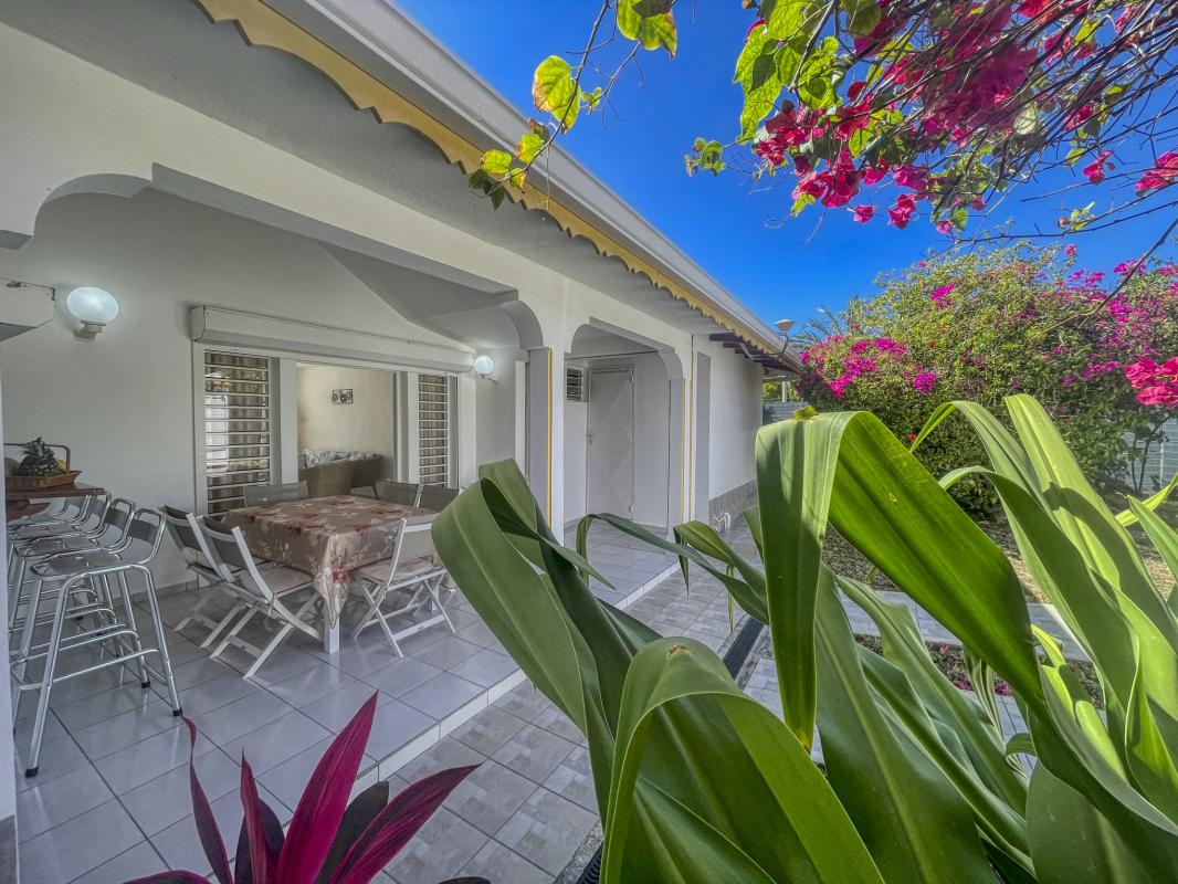4.Location villa piscine Saint François Guadeloupe_terrasse